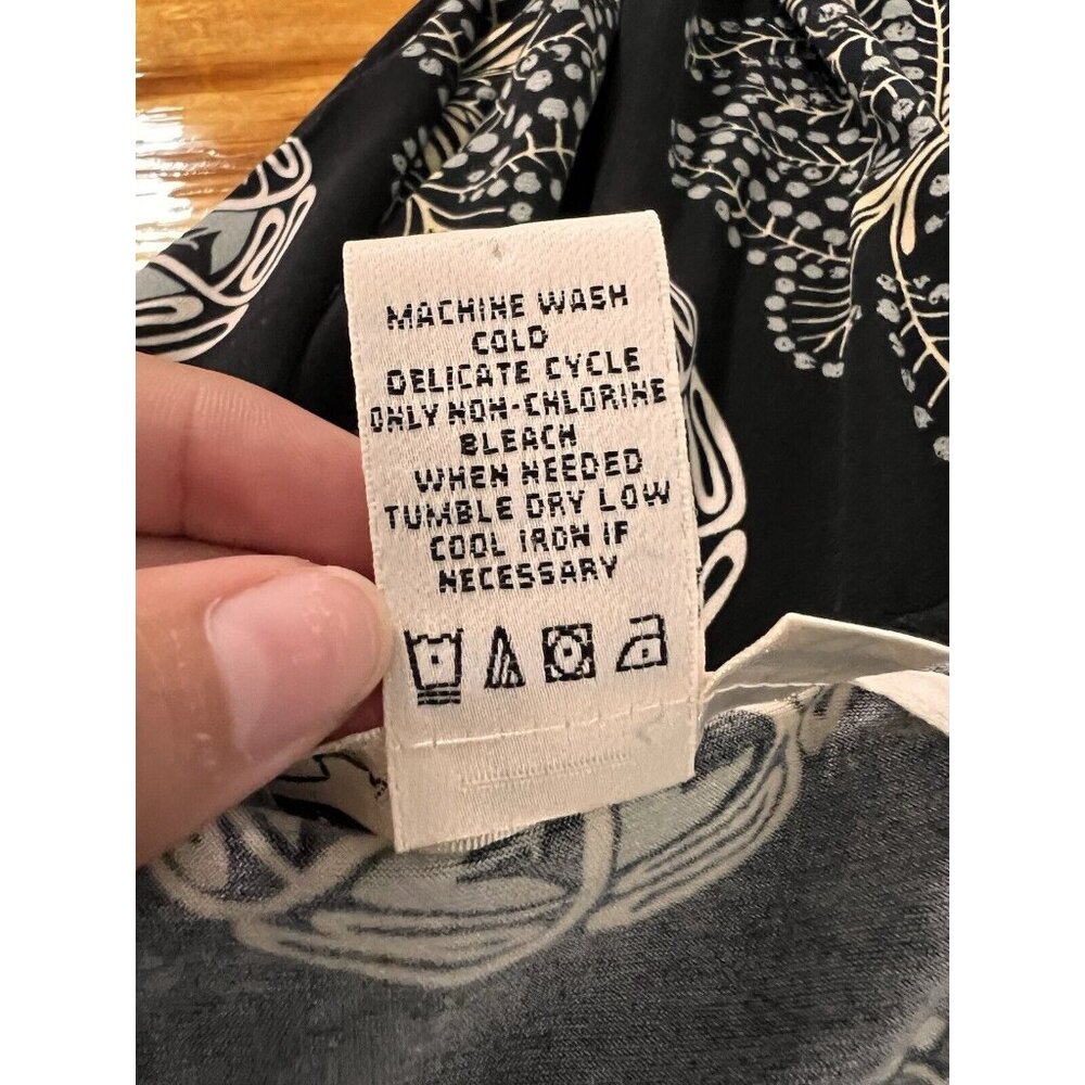 Max Studio Dress Size Small V Neck Geometric Colorful Lightweight Stretch Hippie - Picture 9 of 9